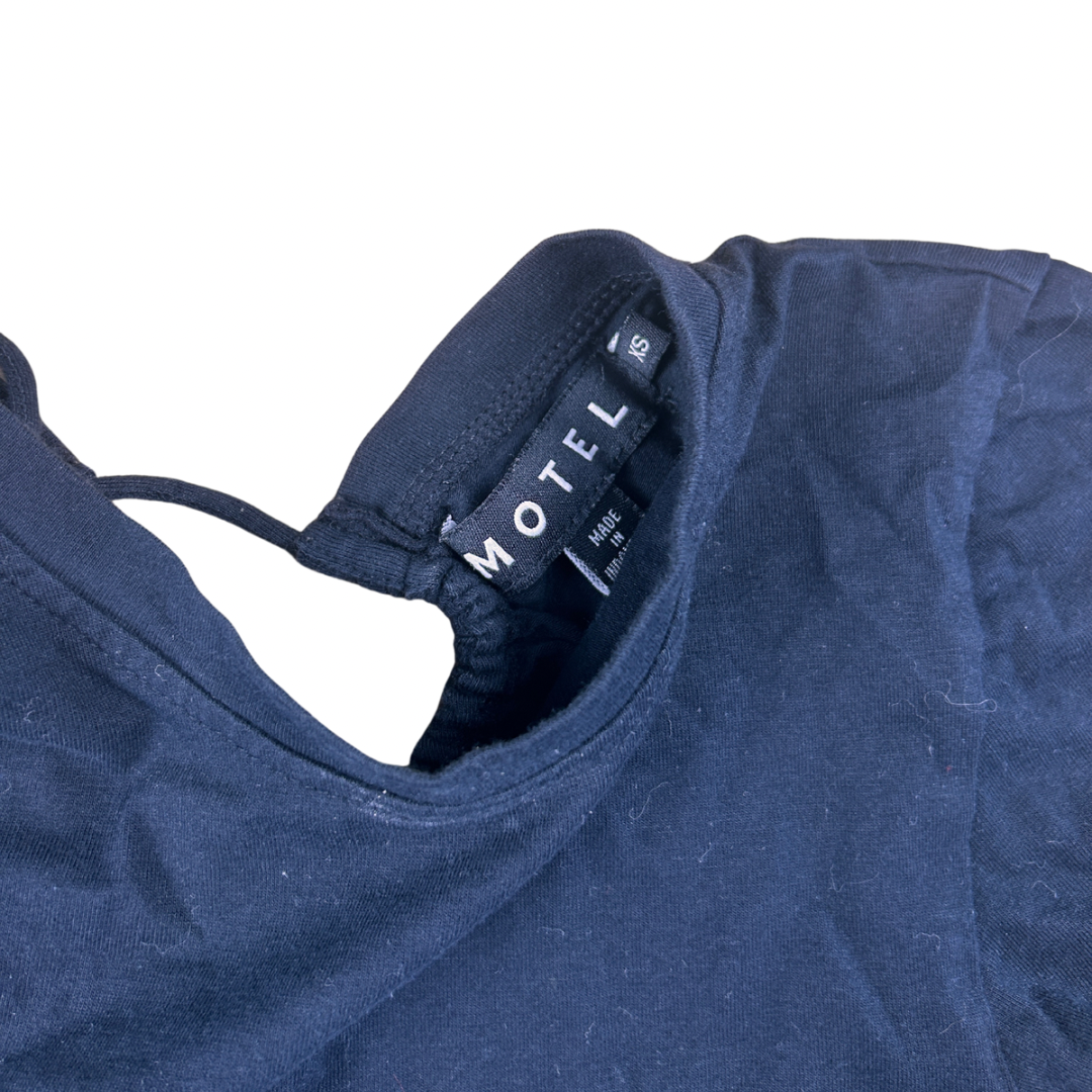 MOTEL Top